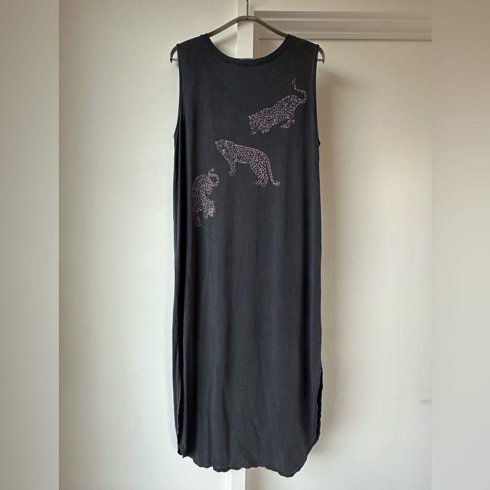 Grey Sleeveless T-Shirt Dress with Pink Leopards